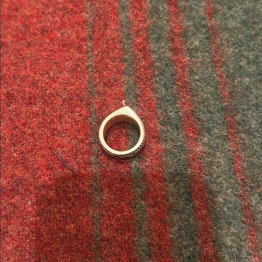 Brighton Ring - Picture 6 of 6